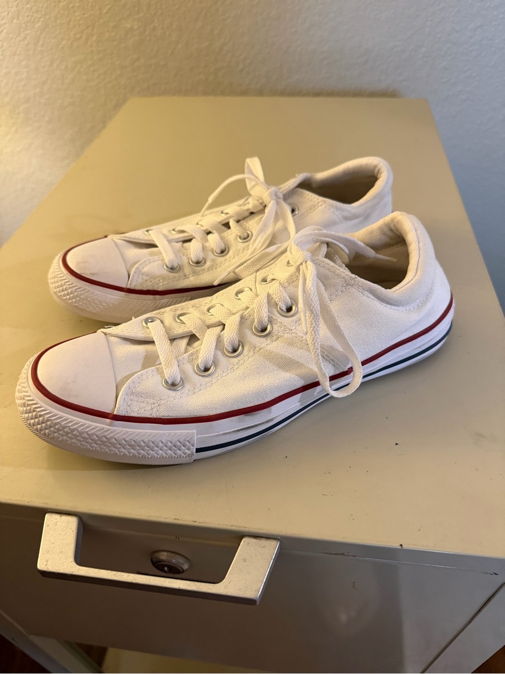 Converse White Canvas Sneakers with Red Stripe - Picture 4 of 6